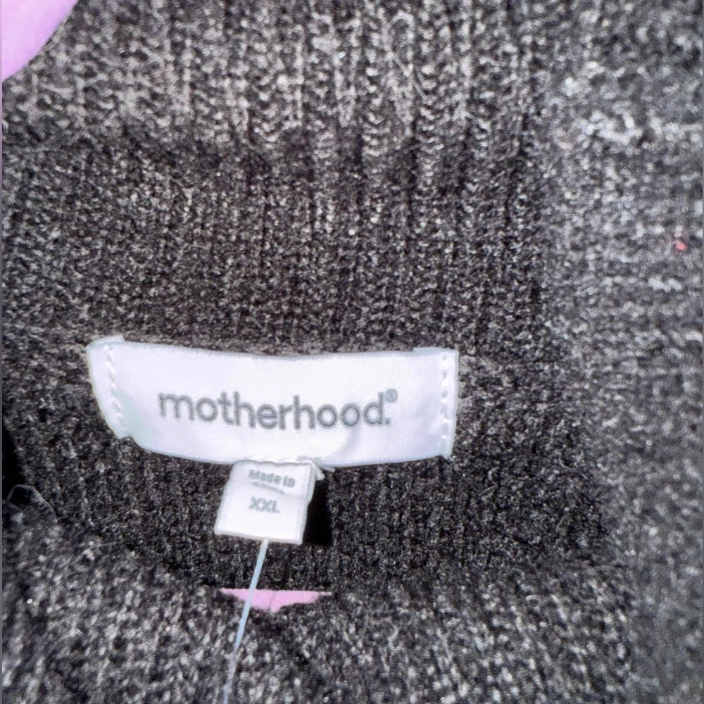 Black sweater - Picture 3 of 4